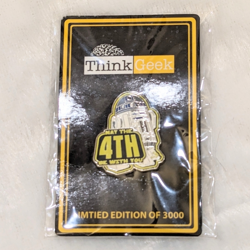 Think Geek 2014 R2-D2 May the 4th Enamel Pin
